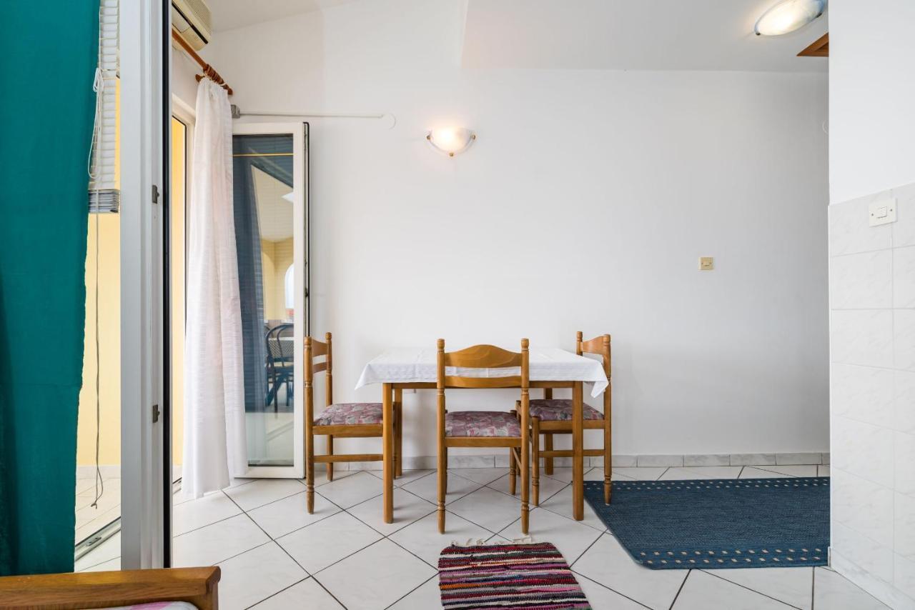 Nice Apartment Silvia Novalja Zewnętrze zdjęcie