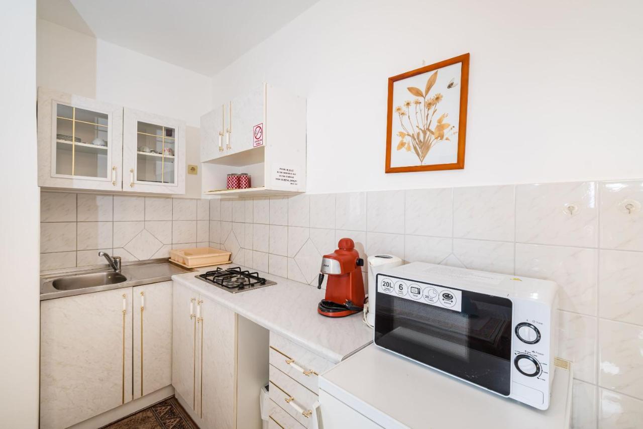 Nice Apartment Silvia Novalja Zewnętrze zdjęcie